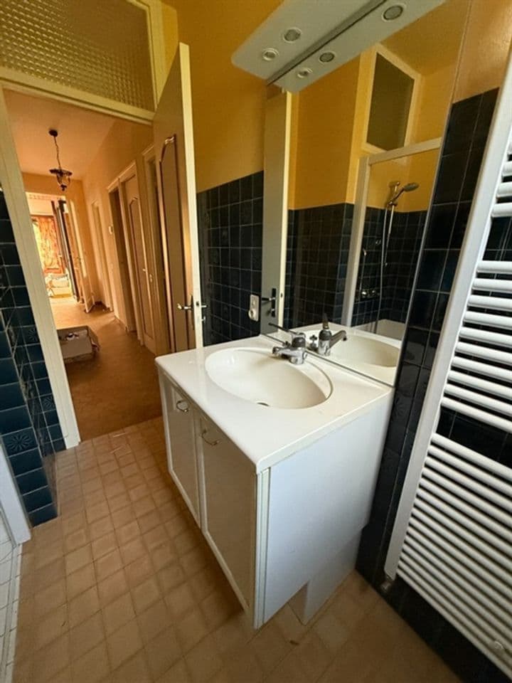 3 bedrooms other for sale in Dun-le-Palestel, France - Image 9