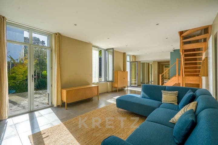 5 bedrooms house for sale in  France - Image 10