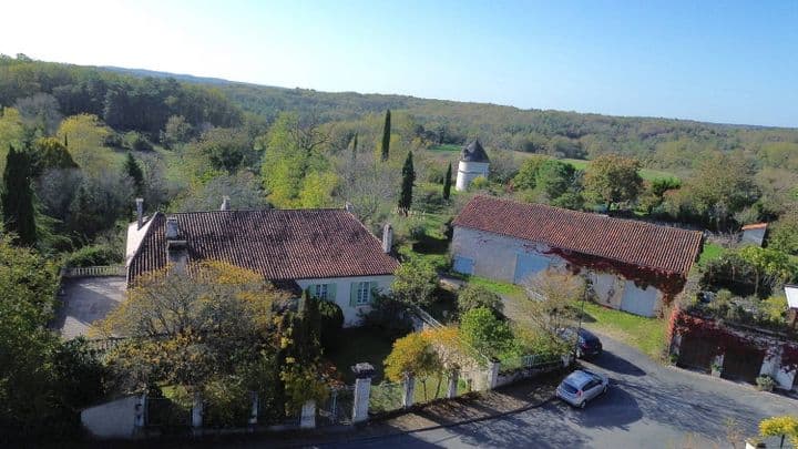 4 bedrooms house for sale in BOURDEILLES, France