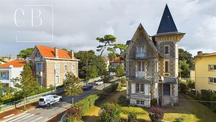 4 bedrooms house for sale in Royan, France - Image 9