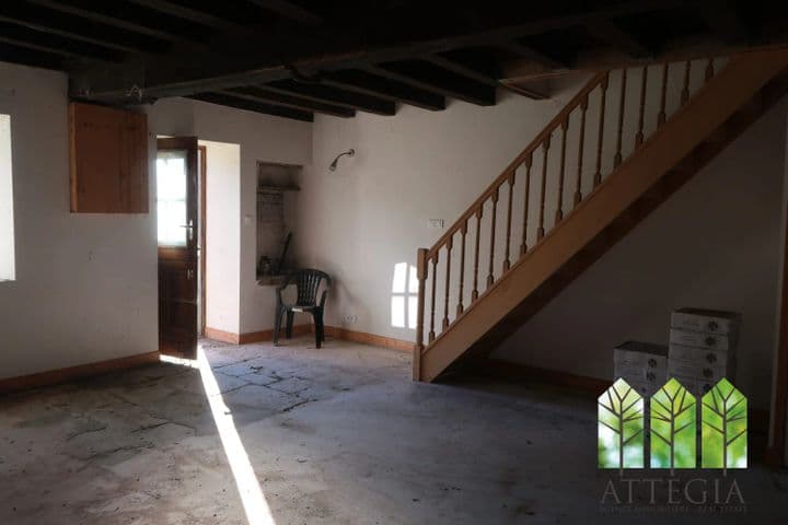 2 bedrooms house for sale in Treignat, France - Image 9