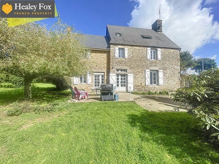 5 bedrooms house for sale in  France