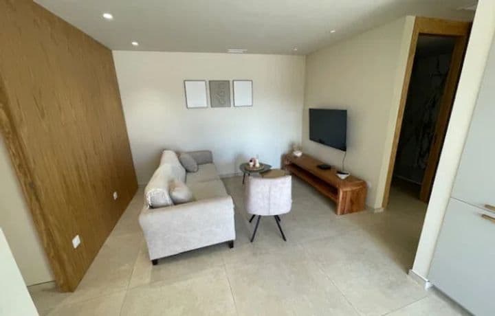 2 bedrooms house for sale in  France - Image 9