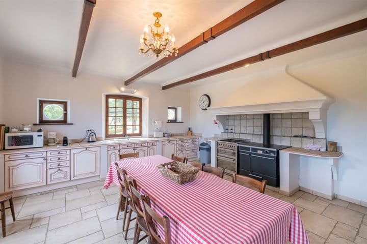 7 bedrooms other for sale in Cotignac, France - Image 2