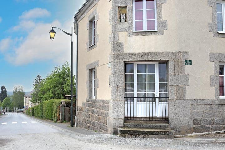 6 bedrooms other for sale in Merinchal, France - Image 8