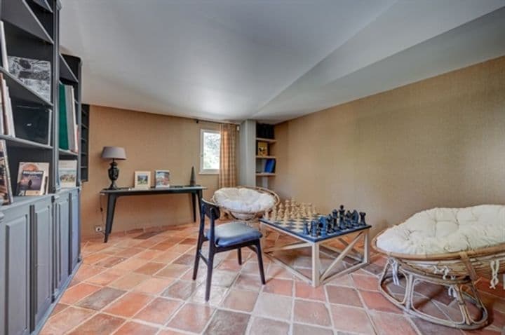 8 bedrooms other for sale in Aix-en-Provence, France - Image 9