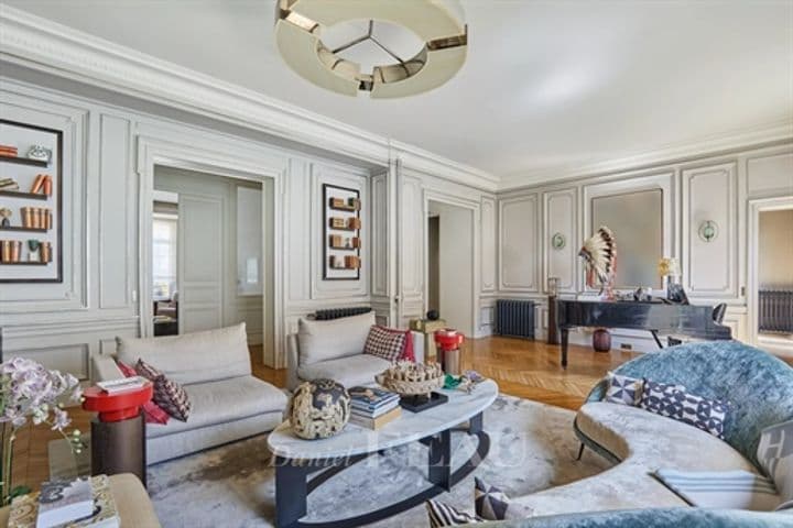 4 bedrooms other for sale in Paris 16eme, France