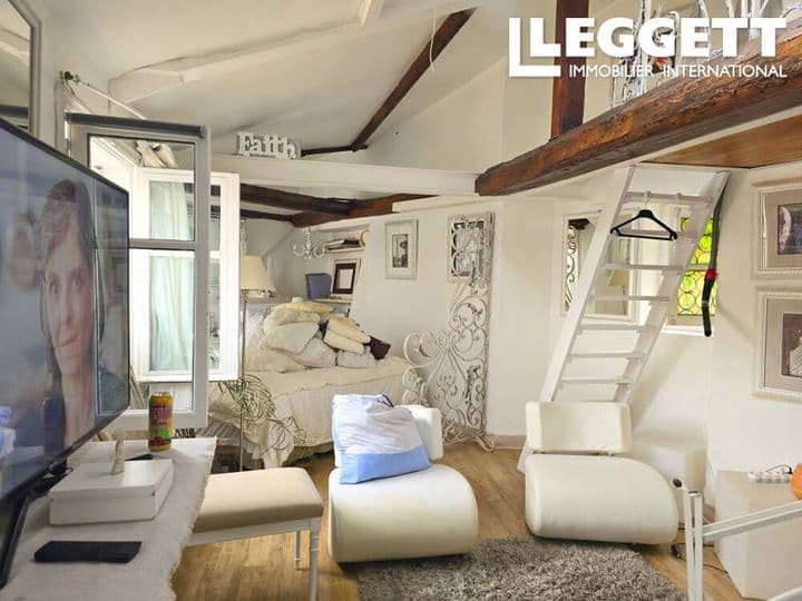 1 bedroom house for sale in  France - Image 3