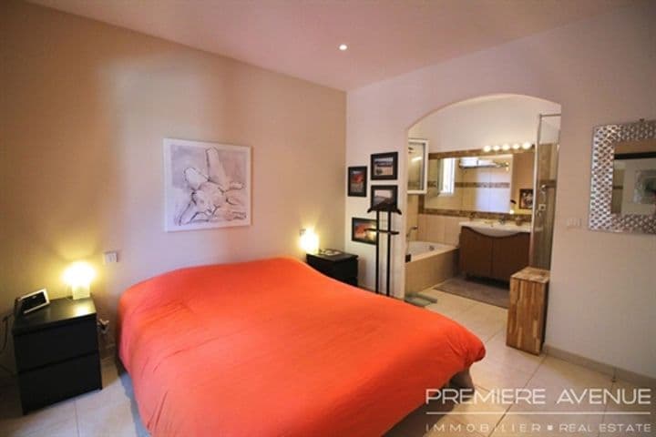 3 bedrooms house for sale in Sainte-Maxime, France - Image 7