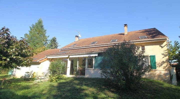 5 bedrooms house for sale in  France