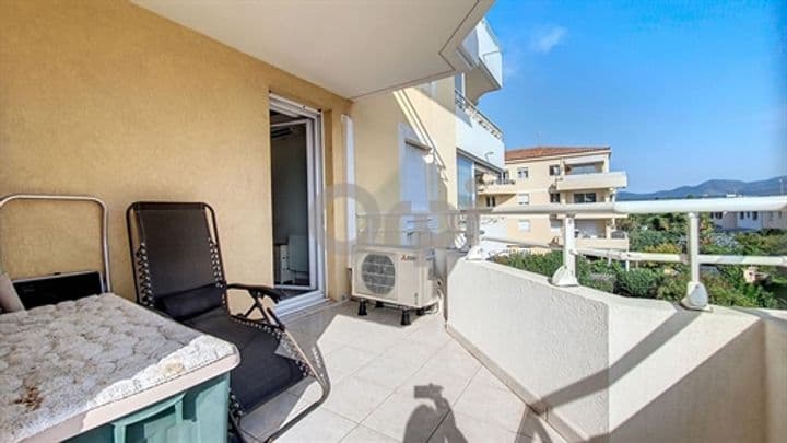 2 bedrooms apartment for sale in Frejus, France - Image 4