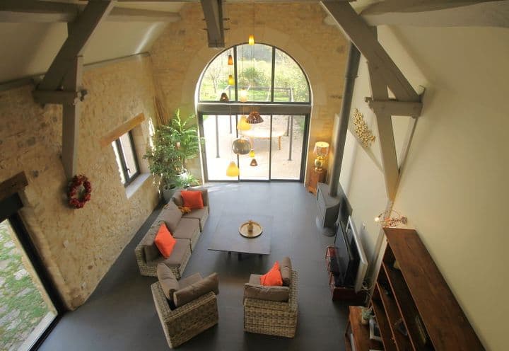 5 bedrooms house for sale in  France - Image 12