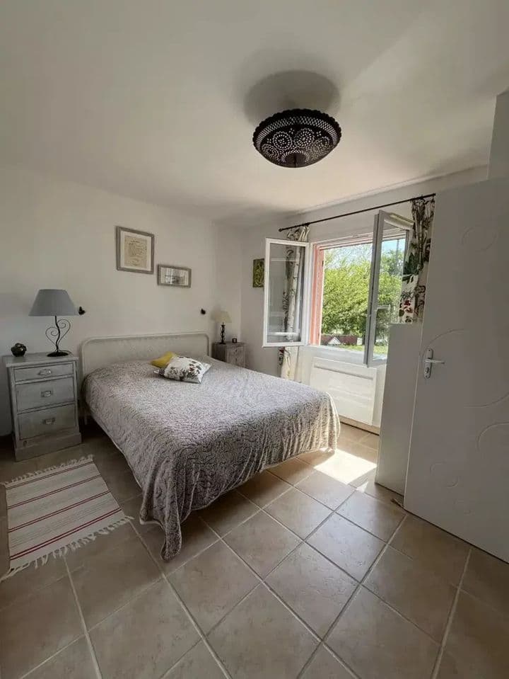 4 bedrooms house for sale in  France - Image 9