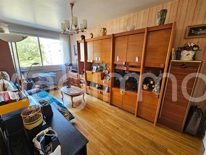 2 bedrooms apartment for sale in Lyon, France - Image 2