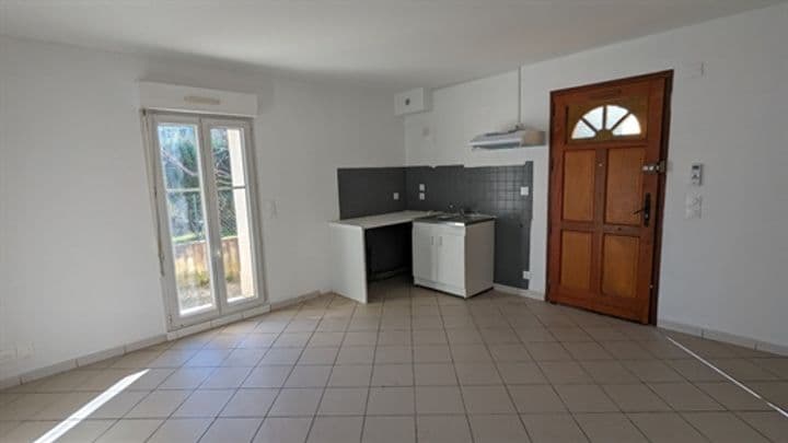 1 bedroom apartment for sale in Villeneuve-sur-Lot, France - Image 2