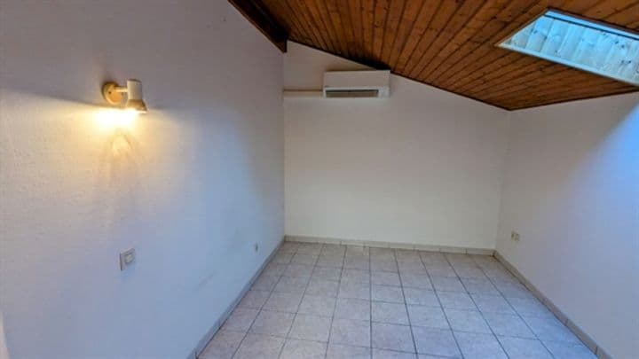 1 bedroom apartment for sale in Villeneuve-sur-Lot, France - Image 3