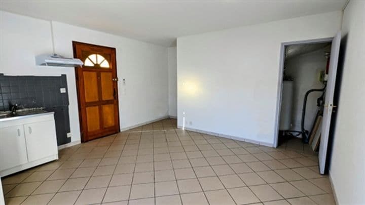 1 bedroom apartment for sale in Villeneuve-sur-Lot, France - Image 3