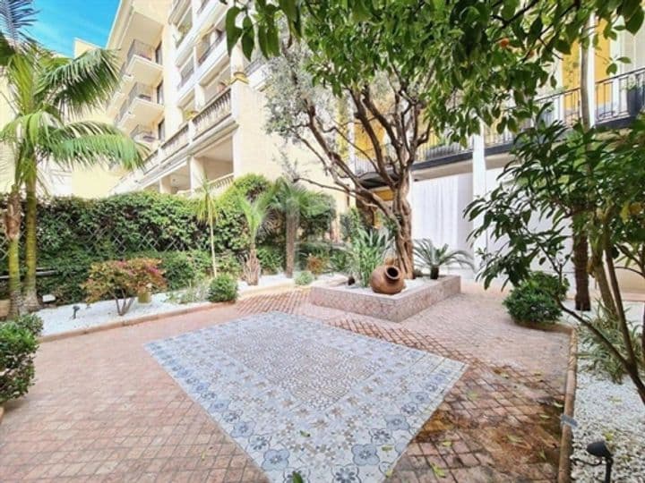 4 bedrooms house for sale in Cannes, France - Image 9