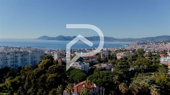 2 bedrooms apartment for sale in Cannes, France - Image 10