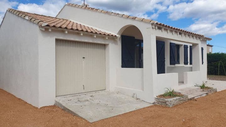 2 bedrooms house for sale in  France - Image 2