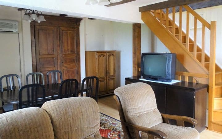 5 bedrooms house for sale in  France - Image 8