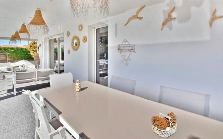 4 bedrooms house for sale in Saint-Paul-les-Dax, France - Image 10