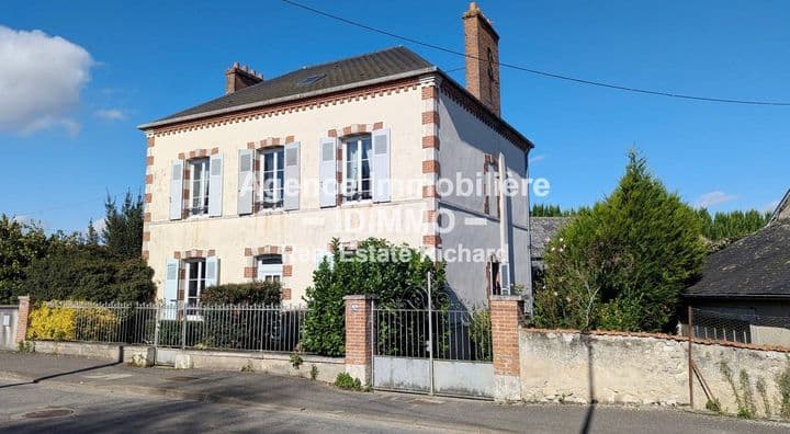 4 bedrooms house for sale in beaumont du gatinais, France