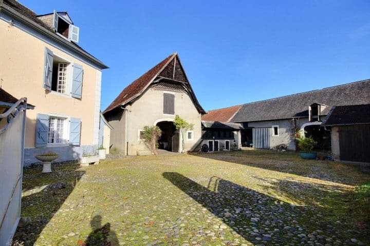 House for sale in BILLERE, France - Image 4