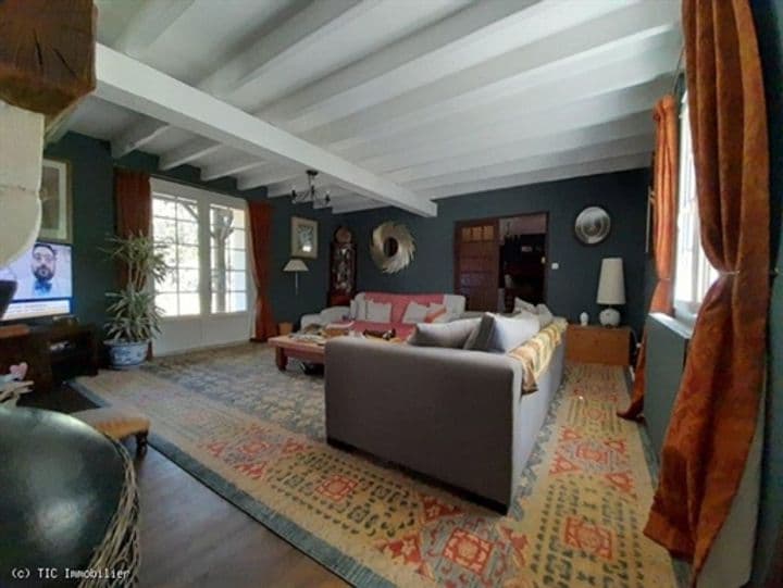 4 bedrooms house for sale in Blanzay, France - Image 11