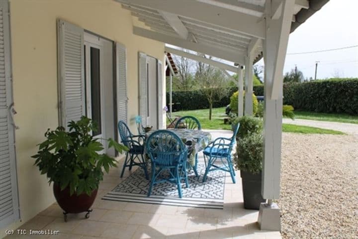 4 bedrooms other for sale in Ruffec, France - Image 2