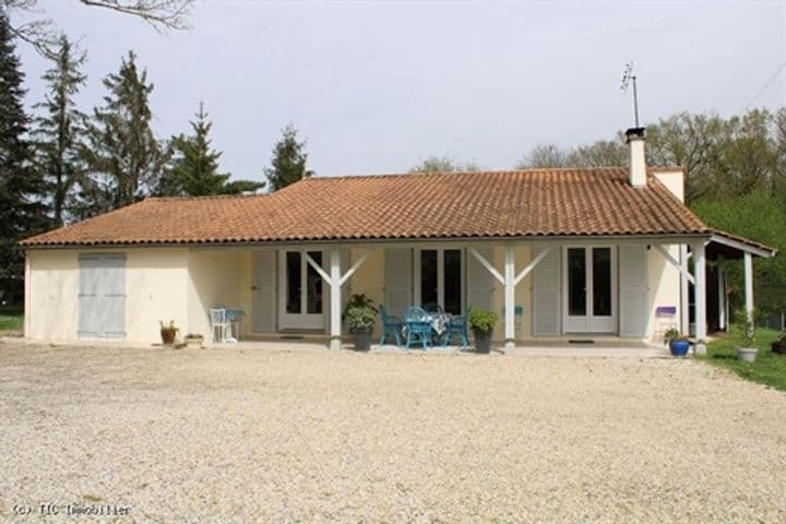 4 bedrooms other for sale in Ruffec, France - Image 5