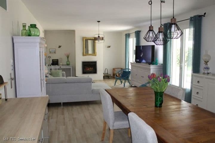 4 bedrooms other for sale in Ruffec, France - Image 11