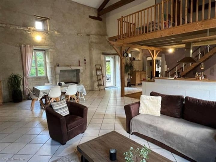 3 bedrooms other for sale in Civray, France - Image 6