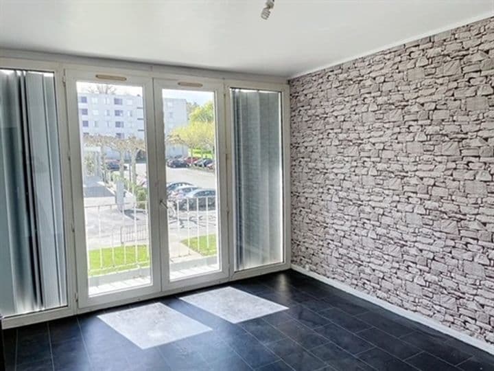 4 bedrooms apartment for sale in Mourenx, France