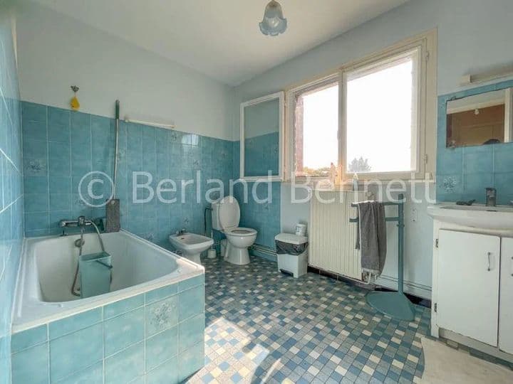 3 bedrooms house for sale in Chef Boutonne, France - Image 10