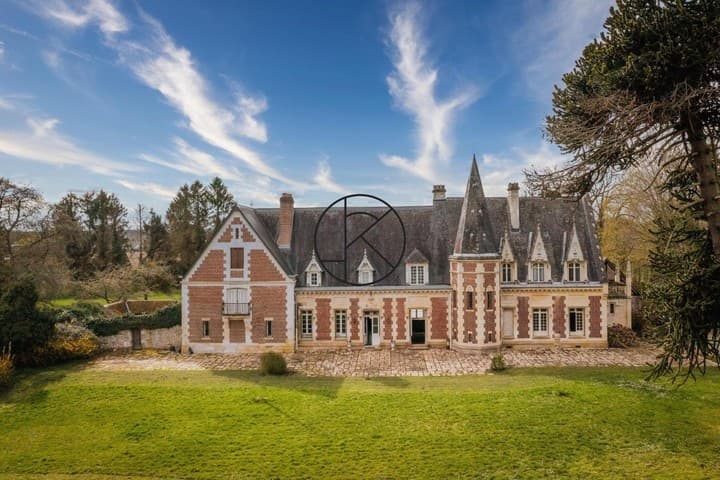 7 bedrooms house for sale in Eure (27), France