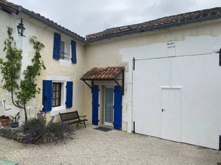 4 bedrooms house for sale in  France