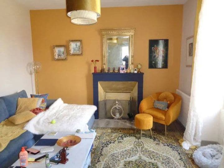 2 bedrooms house for sale in  France - Image 4