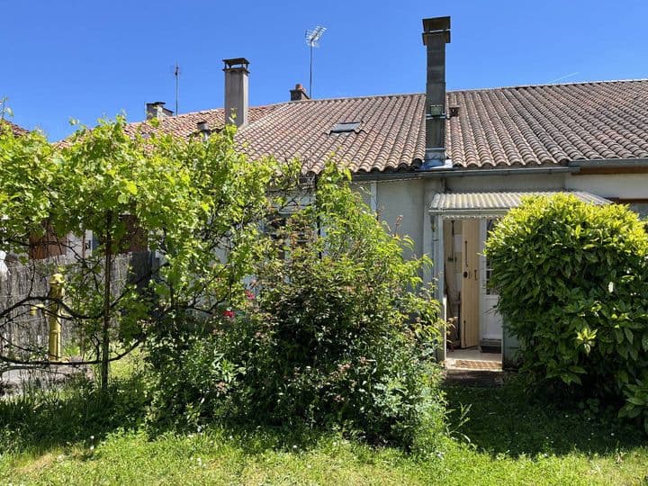 3 bedrooms house for sale in AVAILLES LIMOUZINE, France - Image 2