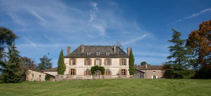 7 bedrooms house for sale in  France - Image 8