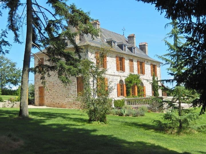 7 bedrooms house for sale in  France - Image 2