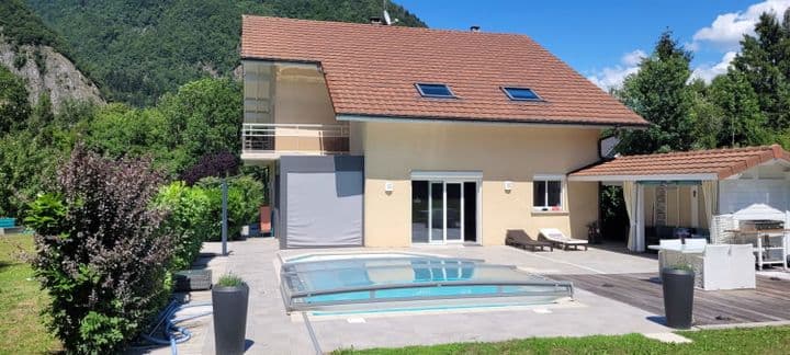 6 bedrooms house for sale in  France - Image 2