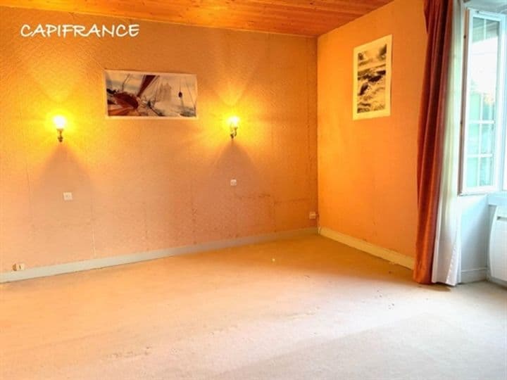 2 bedrooms house for sale in Saint-Savinien, France - Image 3