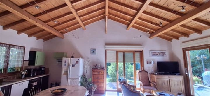 House for sale in Dournazac, France - Image 7