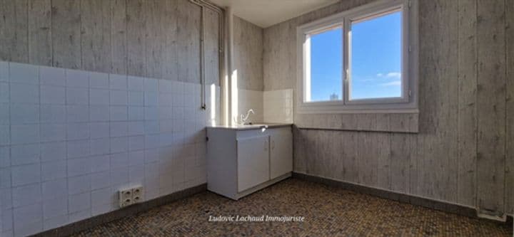 2 bedrooms apartment for sale in Limoges, France - Image 3