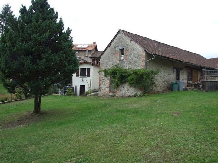 3 bedrooms house for sale in la chapelle montbrandeix, France - Image 9