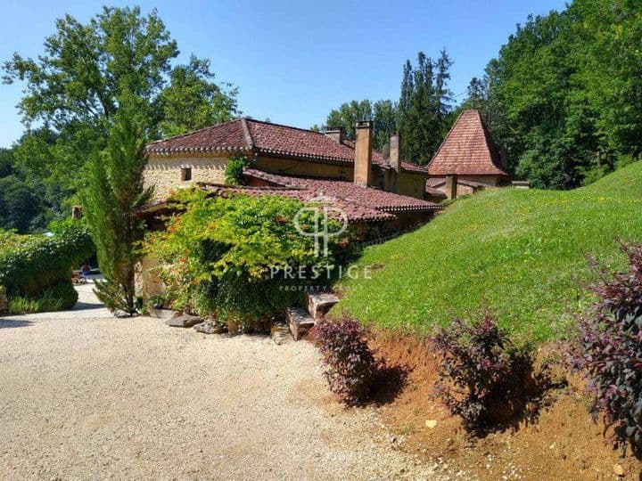 9 bedrooms house for sale in  France - Image 9