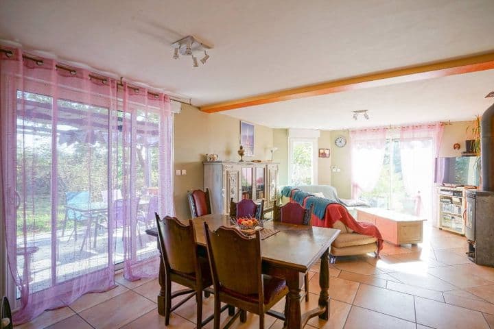 3 bedrooms house for sale in SAINTE RADEGONDE, France - Image 3