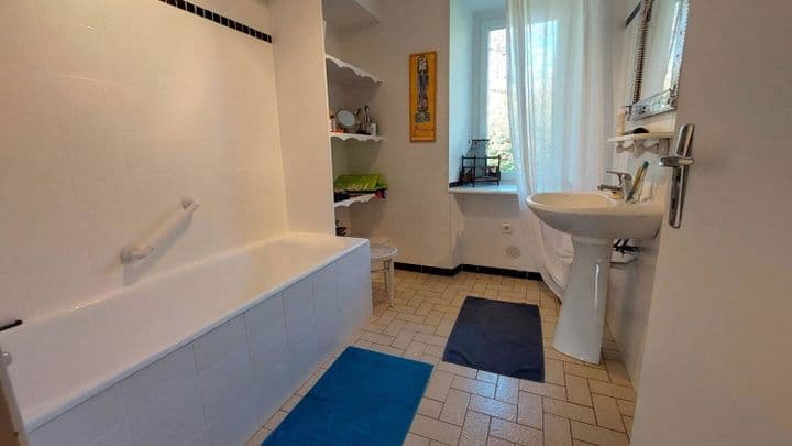 4 bedrooms house for sale in  France - Image 8