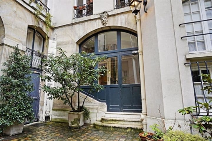 1 bedroom apartment for sale in Paris 4eme, France - Image 5